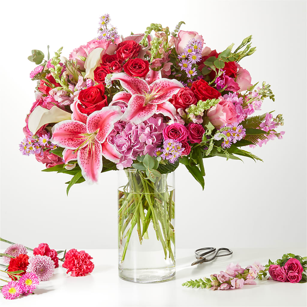 Swooning Over You - A Luxury Florist Original – SKIPS FLORIST & GIFTS, Toms River NJ