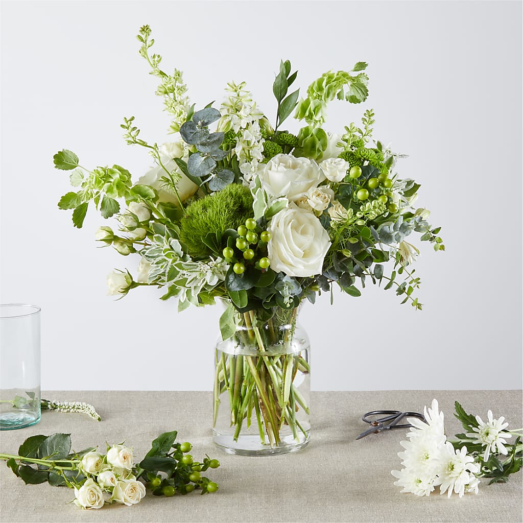 Irish Garden - A Florist Original – SKIPS FLORIST & GIFTS, Toms River NJ