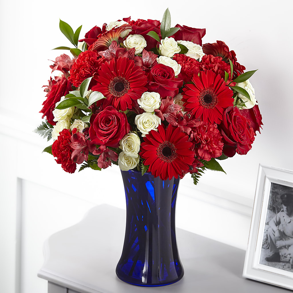 Hearts Embrace Bouquet – SKIPS FLORIST & GIFTS, Toms River NJ