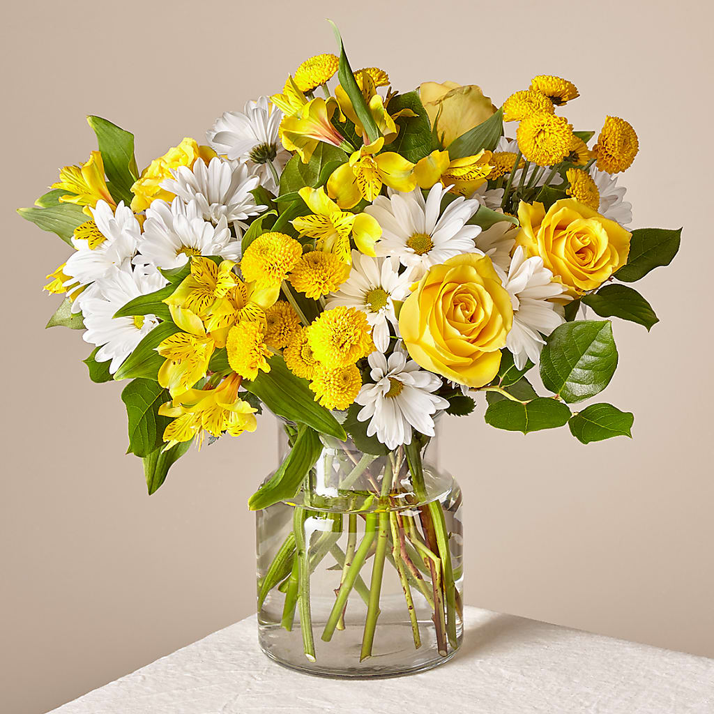 Sunny Sentiments Bouquet – SKIPS FLORIST & GIFTS, Toms River NJ