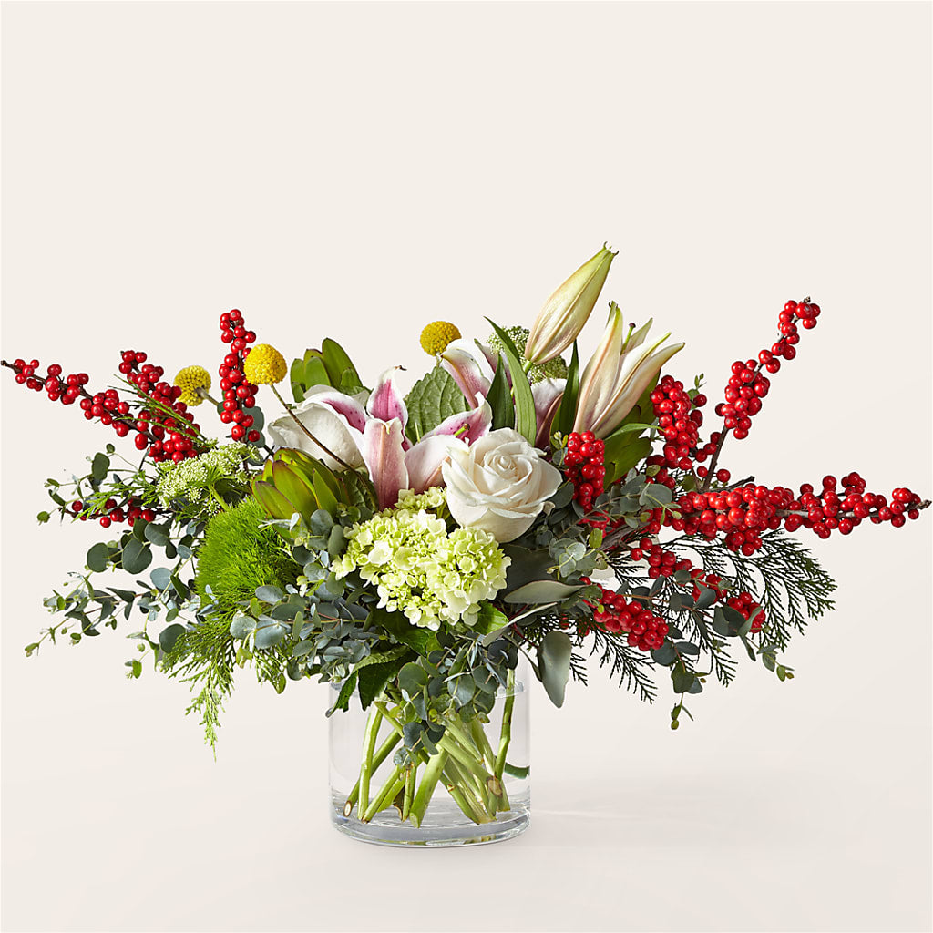 Berry & Bright Bouquet – SKIPS FLORIST & GIFTS, Toms River NJ