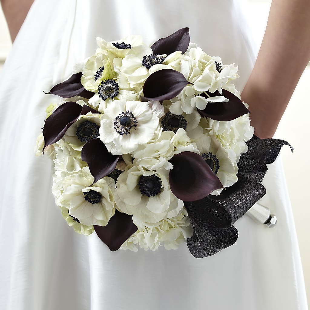 To Have and To Hold Bouquet – SKIPS FLORIST & GIFTS, Toms River NJ