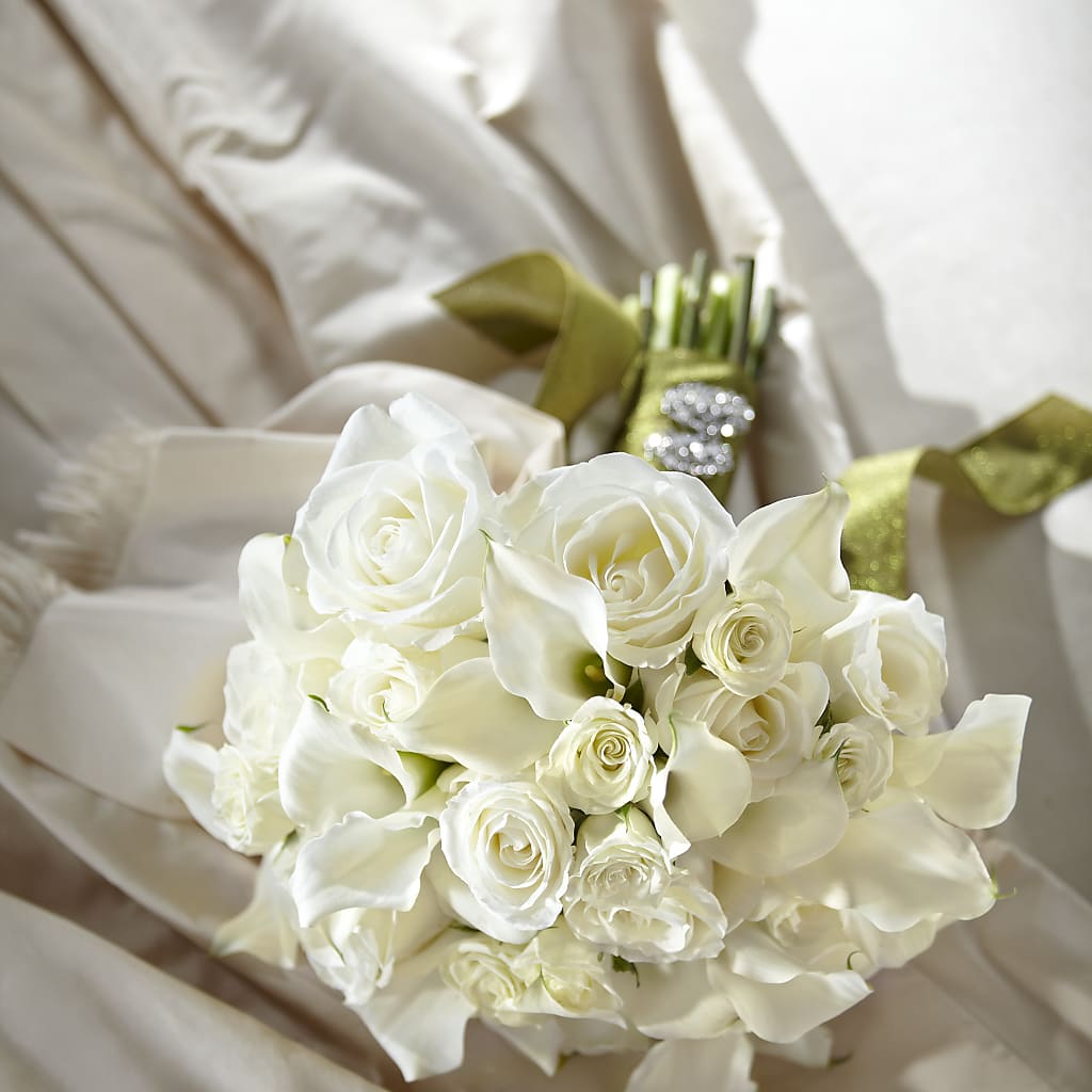 Serene Highness Bouquet – SKIPS FLORIST & GIFTS, Toms River NJ