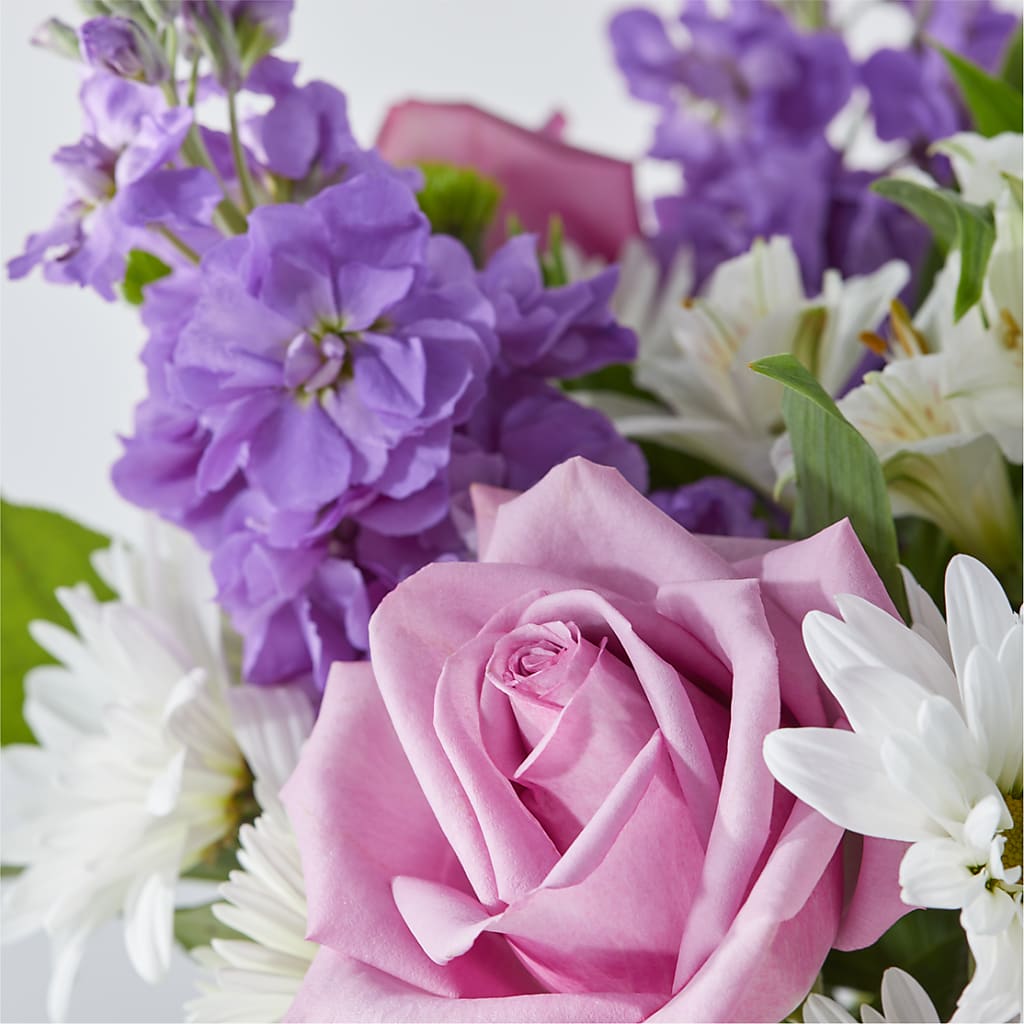 Garden of Peace Bouquet – SKIPS FLORIST & GIFTS, Toms River NJ