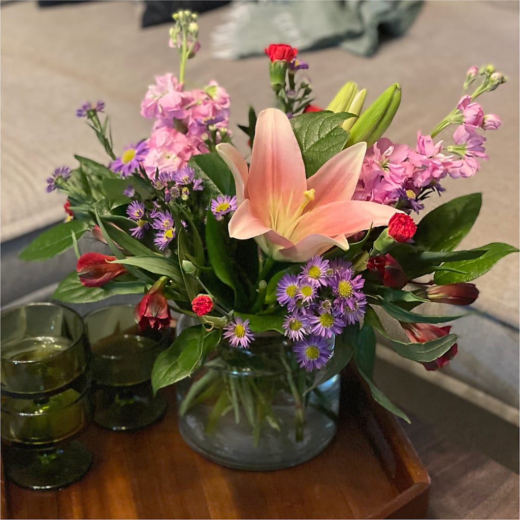 Romantique Bouquet – SKIPS FLORIST & GIFTS, Toms River NJ