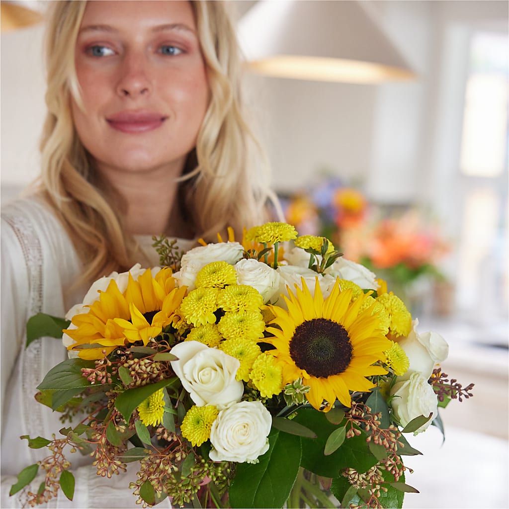 Luminous Morning Bouquet – SKIPS FLORIST & GIFTS, Toms River NJ