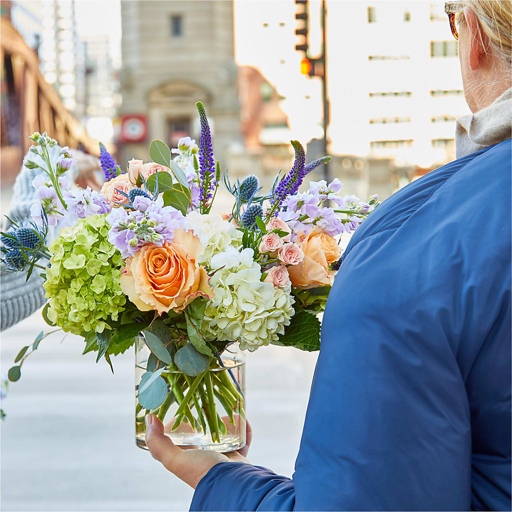 Porch Swing Bouquet – SKIPS FLORIST & GIFTS, Toms River NJ